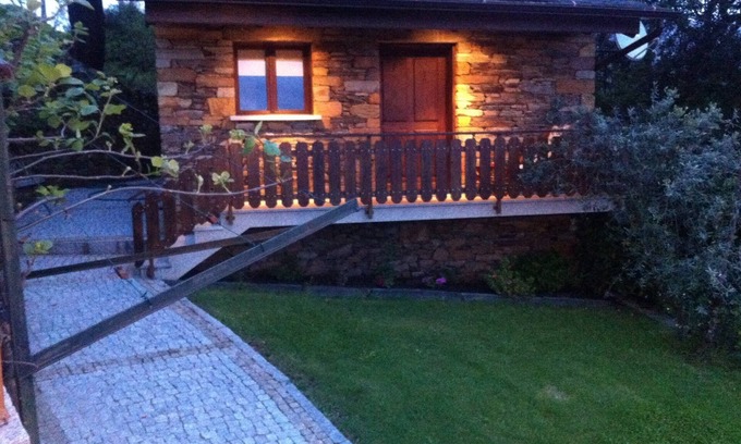 Castro Daire Ski Chalet | Quinta da Malhada (Paiva Walkways) Chalet