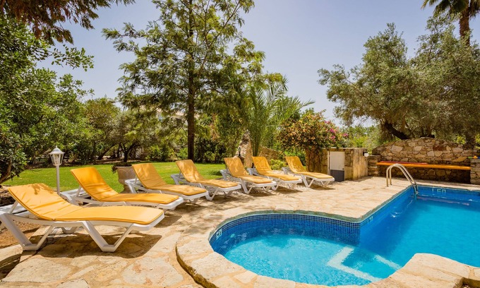 Vilamoura Villa | Quinta do Pilar in Almancil, Vale do Lobo Private Resort to 50 ppl