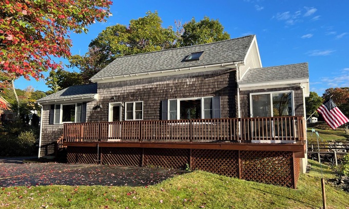 Sebascodegan Island Cottage | Quintessential oceanfront Maine cottage on the shore of picturesque Cundy`s Harbor!
