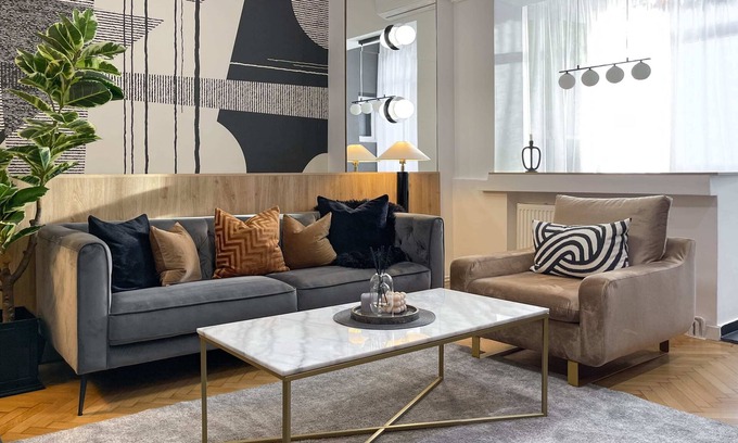 Bucharest City-Centre Apartment | Qult The Architect