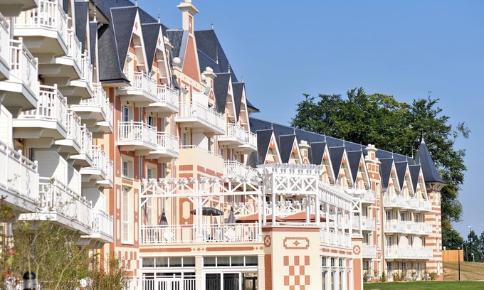 Bagnoles-de-l'Orne House | Résidence b’o cottage- b’o resort thermal & spa