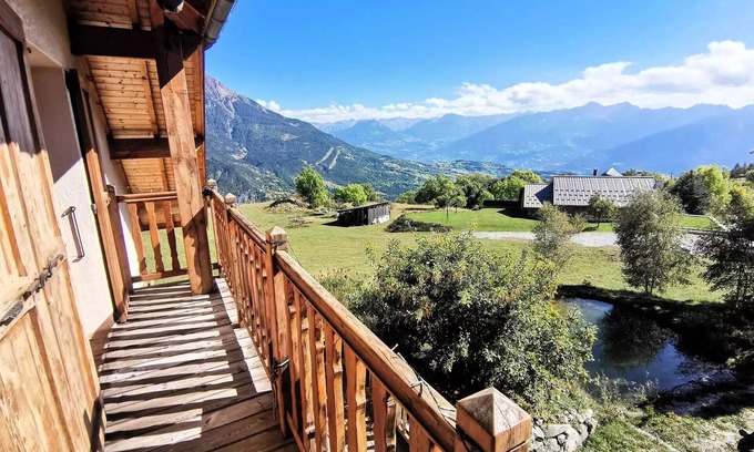 Reallon Ski Chalet | Résidence Chal Pra Prunier - Chalets for 18 People