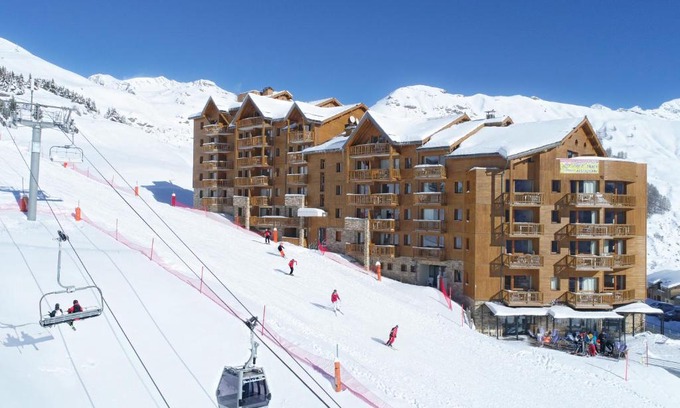 Orcieres-Merlette Apartment | Résidence Odalys Rochebrune Le Vallon
