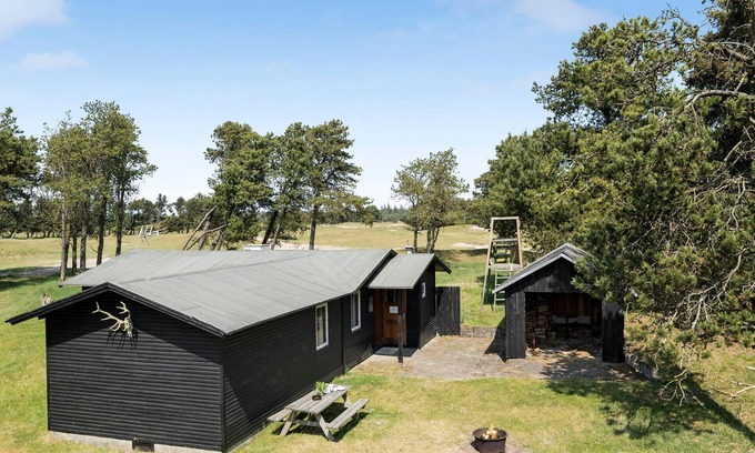 Fjerritslev House | Røgegård Hjortehytten