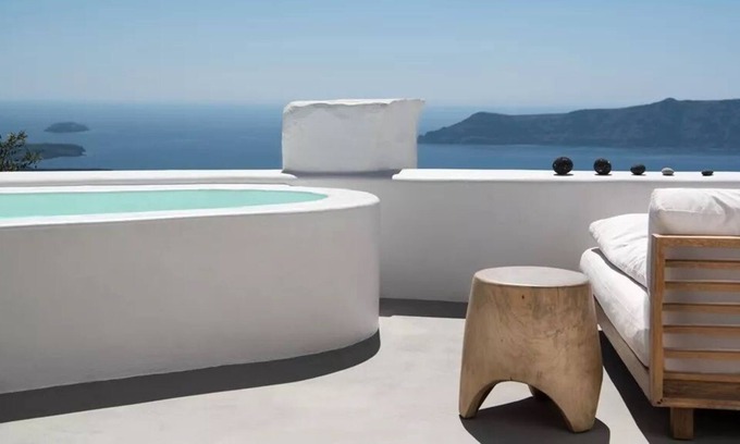 Imerovigli Villa | R 3294 Villa Haruki With External Jacuzzi ,Bath Amenities & Daily Maid Service.