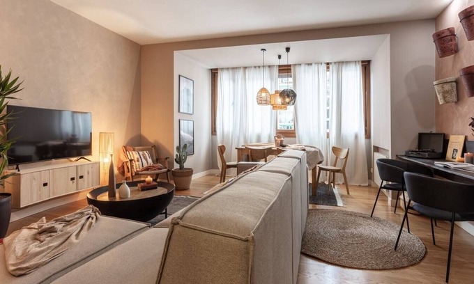 Cuatro Caminos Apartment | Rachid - 2 bedrooms in Azca