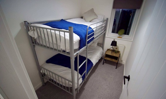 Radcliffe House | Radcliffe N8 - 3 Bedroom House