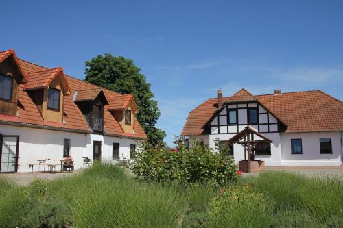 Letschin House | Radler's Hof