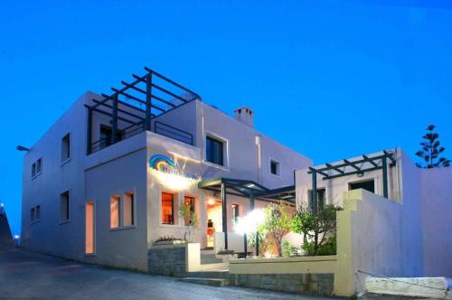 Makrys Tichos Apartment | Rainbow Hotel Apartments
