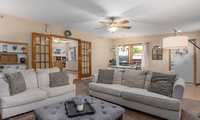 Pepin Condo | Raindrop Condo - Private Deck Near Beach