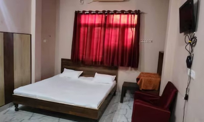 Sigra House | Raj Home Stay – Your Serene Getaway in the Heart of Varanasi