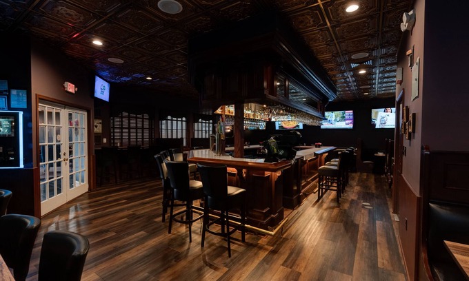 Norma Hotel | Ramada by Wyndham Vineland Millville Area