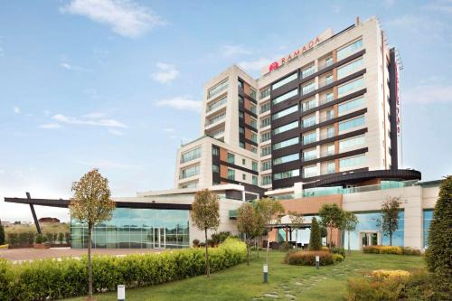 Sekerpinar Hotel | Ramada Plaza by Wyndham Istanbul Asia Airport