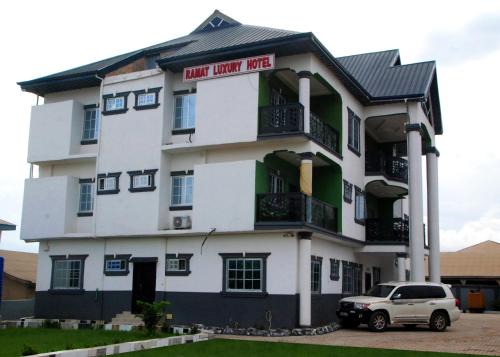 Kumasi Hotel | Ramat Luxury Hotel