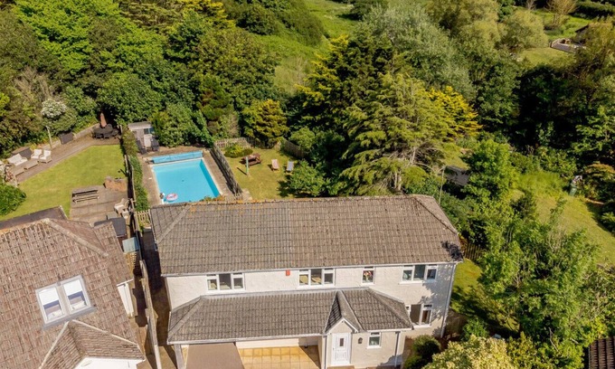 Croyde House | Ramblers - Four Bedroom House, Sleeps 8