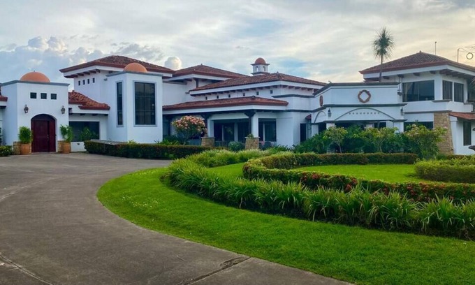 La Garita House | Rancho LuisAMar: Country estate, near San Jose airport