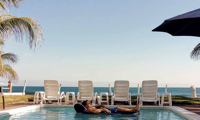 Caserio Barra Salada House | Rancho Bella VistanSecluded Coastal Haven