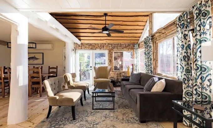 Alpine House | Rancho Maderas Lodge- Solar Heated Pool, King Bednn