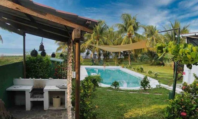 Sonsonate House | RANCHO PORTAL DEL MAR-Ideal for families, totally private and in first line.