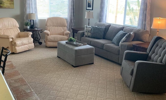 Meadview House | Rare-4 Bedroom House, Meadview, Grand Canyon West, Skywalk, Lake Mead