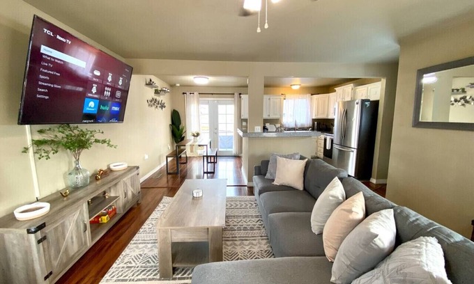Cimarron Hills House | Rare Find! Cozy Springs Getaway - Close To Base!