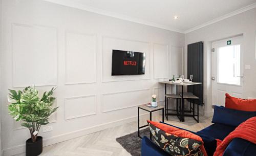 Plumstead Apartment | Rayan Heights Cosy 1 bedroom flat sleeps 2 perfect for contractors tourists families - Free parking