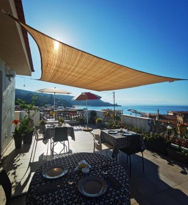 Marina Di Camerota Bed & Breakfast | Re Merlo