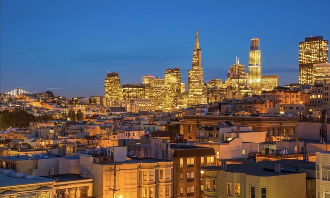 Russian Hill House | Real Famous MTV Real world house, Central San Francisco