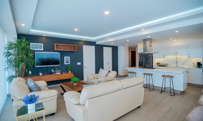 Zapopan Condo | Real View Towers, Stunning 9th Floor 3BR, Near Andares