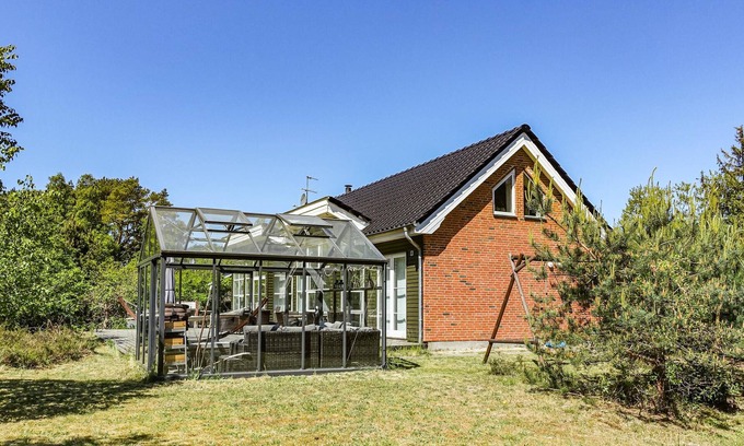 Bedegaard House | Really nice vacation home on a beautiful nature plot just 250 meters from a lovely, child-friendly s