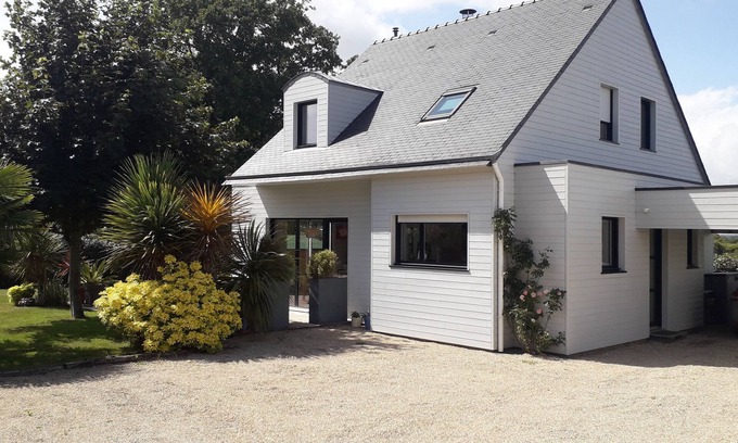 Landaul House | Recent house in typical village near SEA - Ria d'Etel