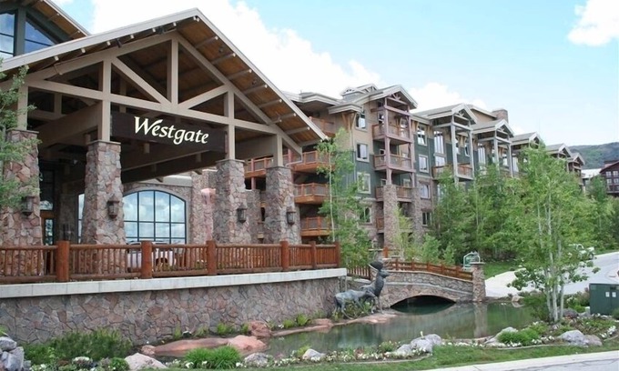 Park City Condo | Recently Updated Luxury 2BR/2BA Top Floor Condo at the Canyons!