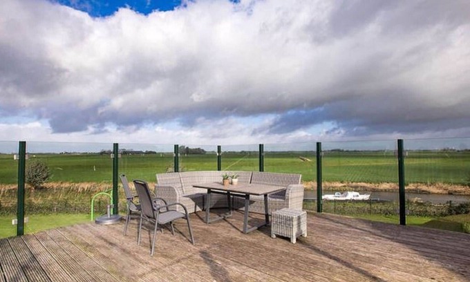 Lollum Other | Recreational farm located in a beautiful area of Friesland