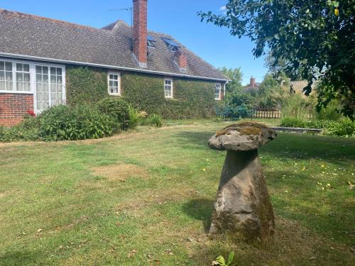 Brailes House | Rectory Bungalow Holiday Apartment