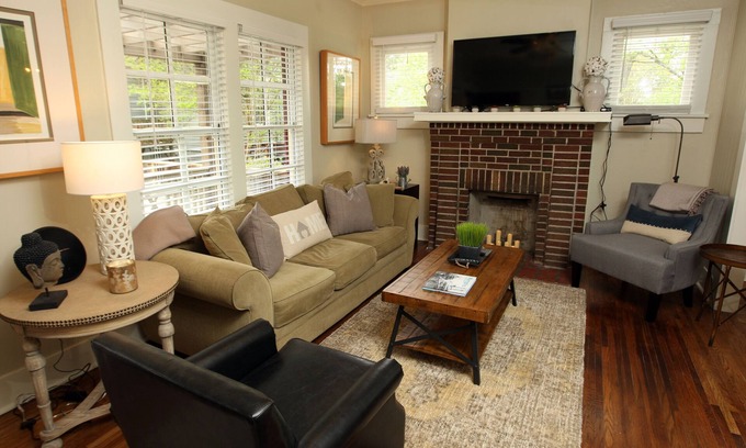 Lenox House | Red Door Cottage Cozy with New Renovations to this Midtown Charmer