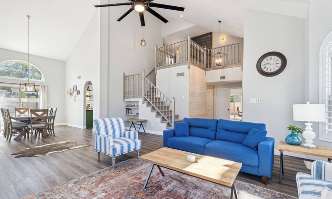 Red Mountain Ranch House | Red Mountain Retreat - 5 Bdrm, Heated Pool and Spa, on golf course!