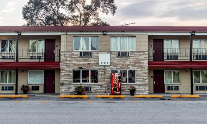 Alsip Hotel | Red Roof Inn Chicago-Alsip