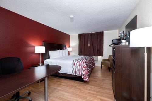 Portsmouth Hotel | Red Roof Inn Norfolk - Portsmouth