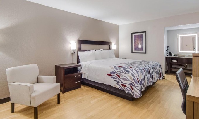 St. George Hotel | Red Roof Inn St George, SC