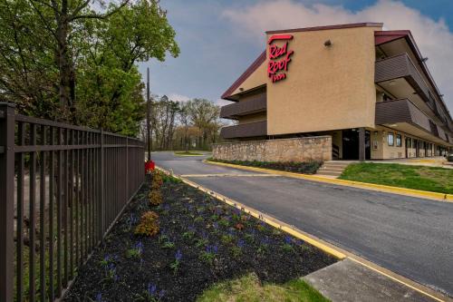 Lanham Hotel | Red Roof Inn Washington DC-Lanham