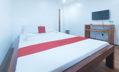 Tacloban Hotel | RedDoorz at Mina's Place 2 Banez Ville Tacloban