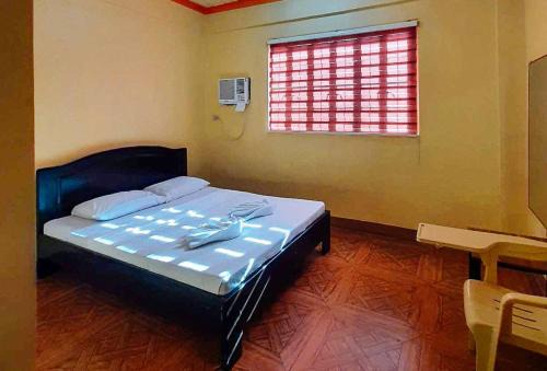 Butuan Hotel | RedDoorz @ Johsons Pension House Butuan City