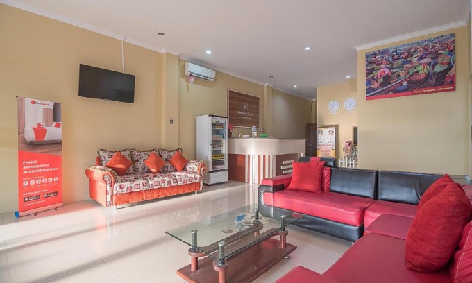 Banjarbaru House | RedDoorz Plus near Syamsudin Noor Airport 3
