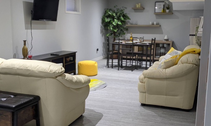 Pickering House | RedDore - 2 Bedroom Cozy Basement Suite