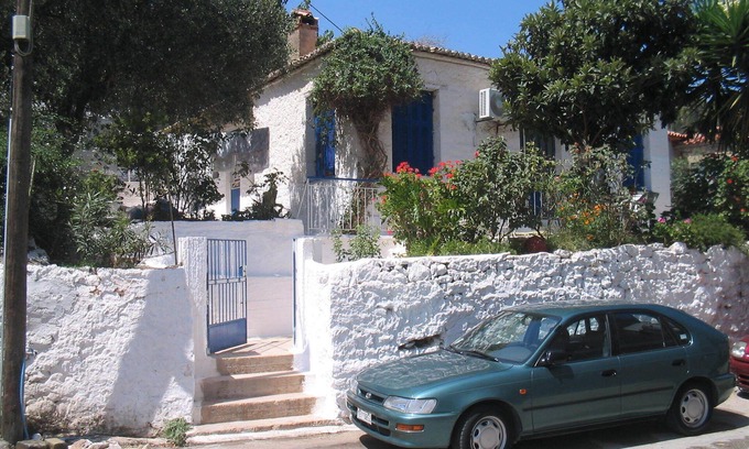 Amfilochia House | Redecorated old stone built house by the sea.