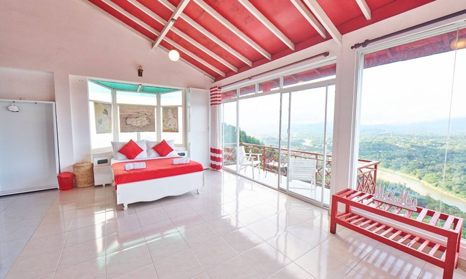Tennekumbura Hotel | Redhill Kandy