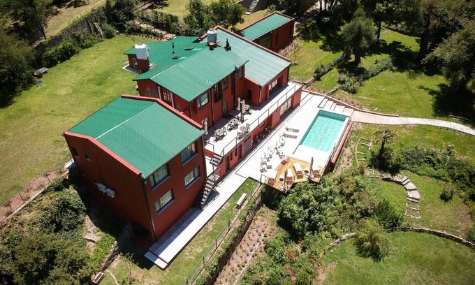 Cruz Chica Hotel | Redil del Paraíso