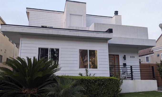 South Redondo House | Redondo Beach Paradise