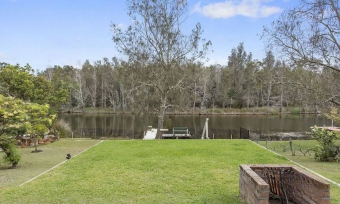 Lake Conjola House | Reflections Summary: