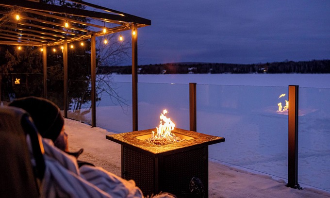 Nominingue Ski Chalet | Refuge du Grand Pic waterfront great lake Nominingue Golf, biking, mountain biking, fishing